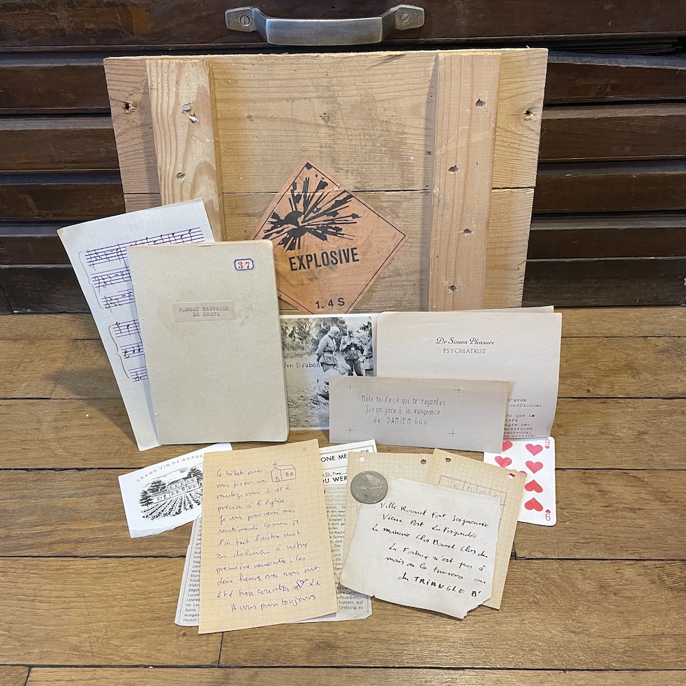 Facsim_0005_Background